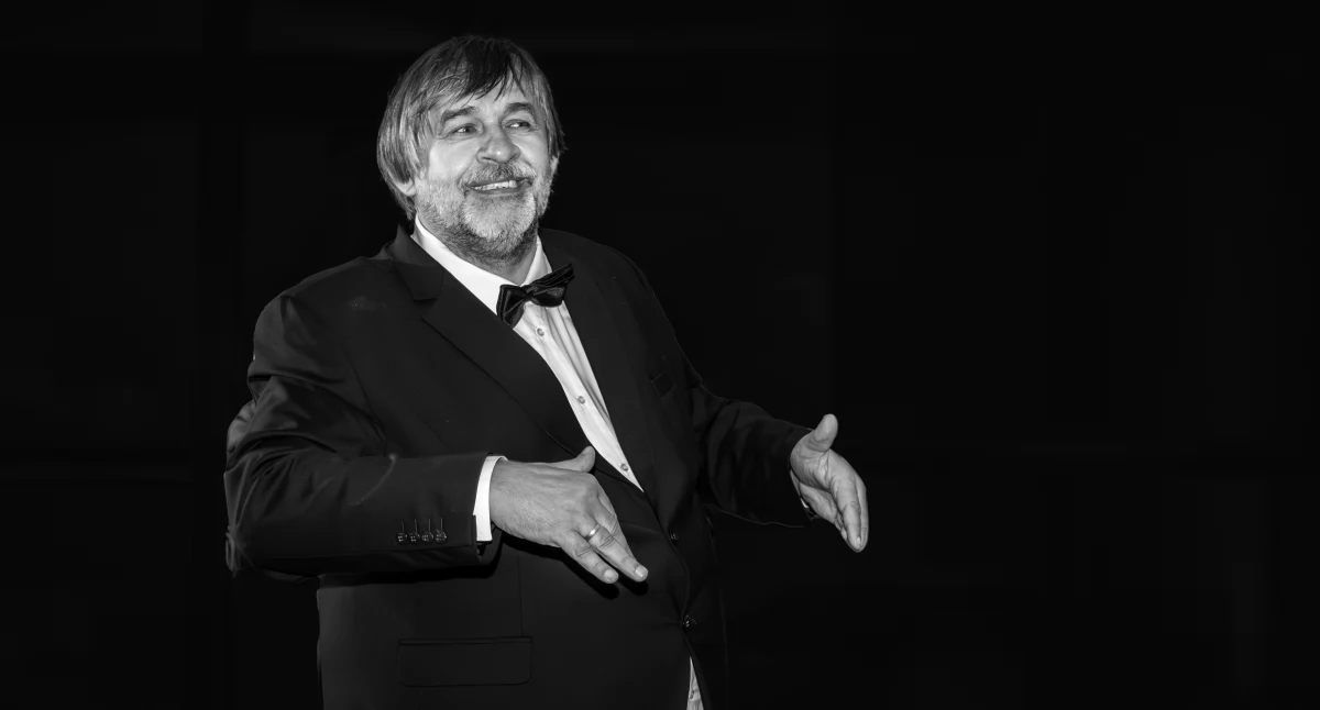 Informacje, Odszedł Mirosław Odoszewski wybitny muzyk multiinstrumentalista organista Parafii Trójcy Świętej Łosicach - zdjęcie, fotografia