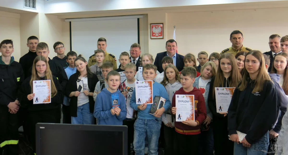 Informacje, Powiatowe eliminacje turnieju wiedzy pożarniczej rozstrzygnięte - zdjęcie, fotografia