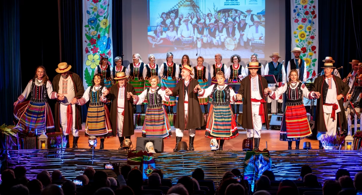 Koncerty - Muzyka, „Gdy tradycja wraca ludzie milkną” Jubileusz który Łosice zapamiętają długo - zdjęcie, fotografia
