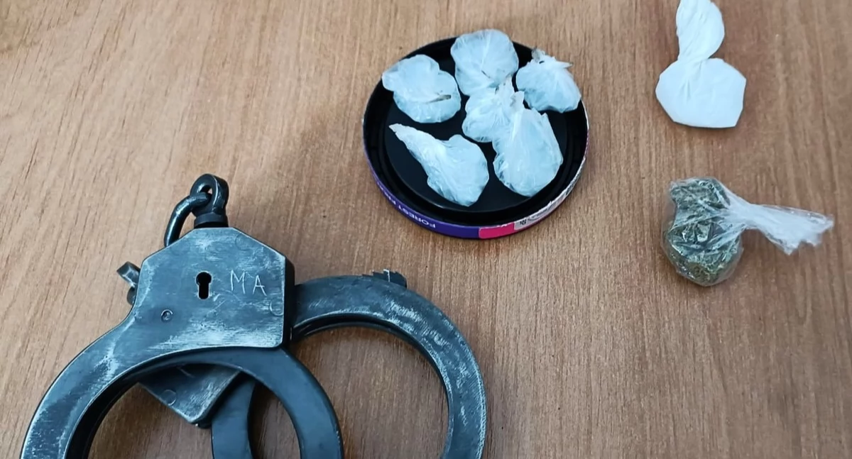Komunikaty policji, Narkotyki pijani kierowcy piraci drogowi Policyjny bilans ostatnich powiecie łosickim - zdjęcie, fotografia