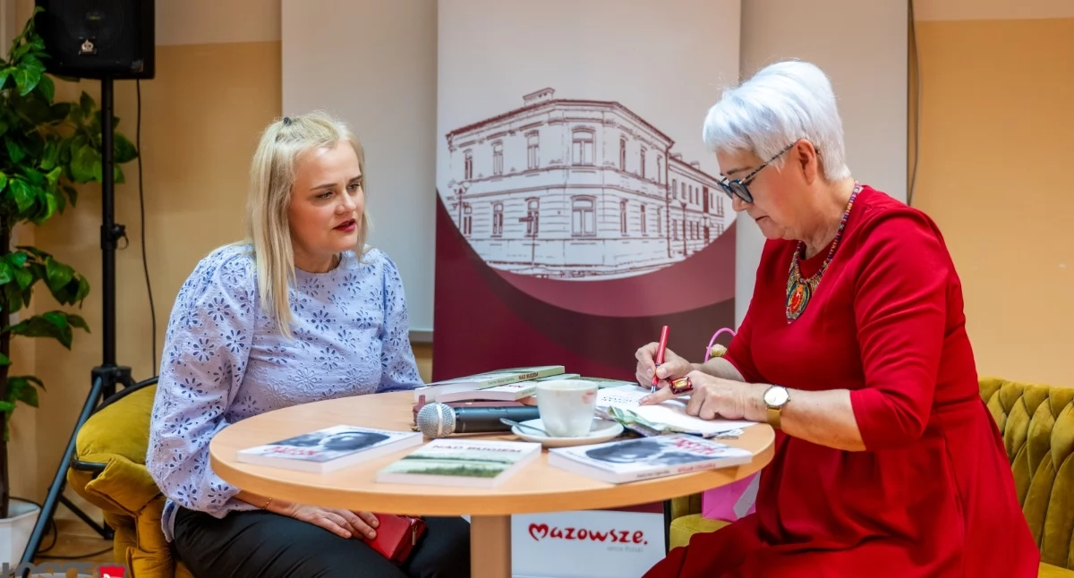 Biblioteki , Historia która przetrwała pamięci ludzi Spotkanie Justyną Lipecką - zdjęcie, fotografia
