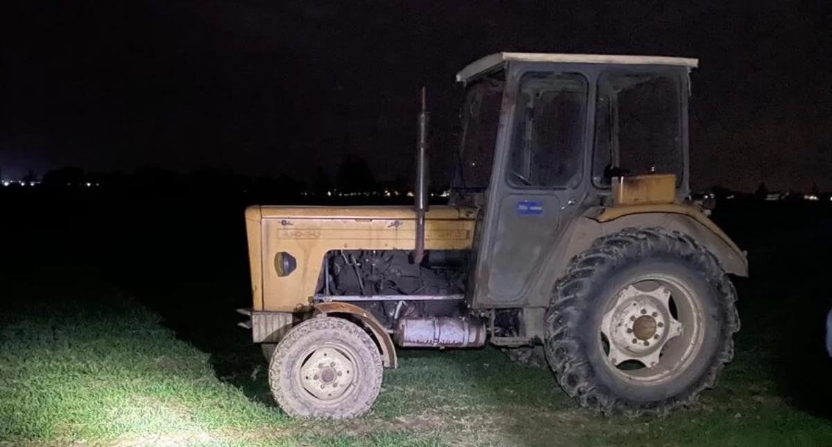 Kronika kryminalna, Blisko promile uprawnień próba potrącenia policjanta latek zatrzymany pościgu gminie Olszanka - zdjęcie, fotografia