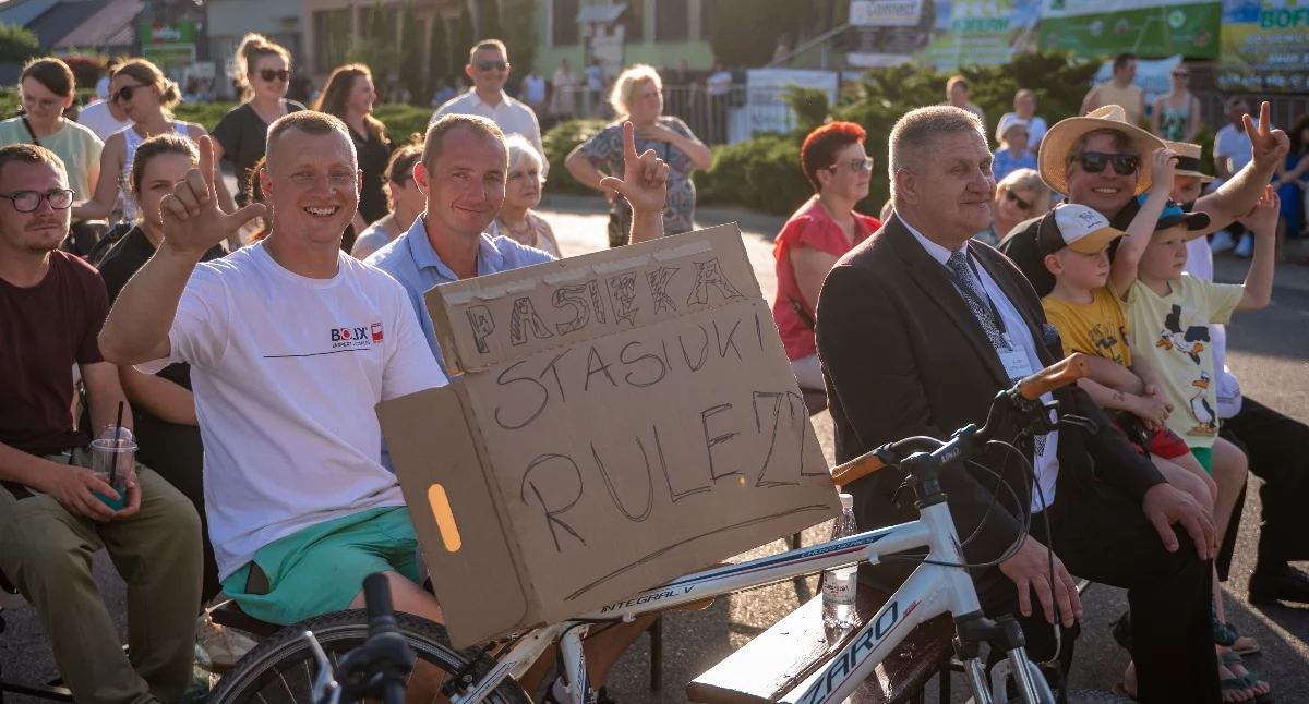 Imprezy cykliczne, sportowej rywalizacji wieczorne koncerty wyglądał Dzień Platerowa - zdjęcie, fotografia