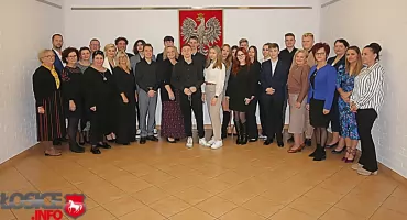 XIV Sesja Młodzieżowej Rady Miasta i Gminy Łosice: Podsumowanie Działalności i Plany na Przyszłość