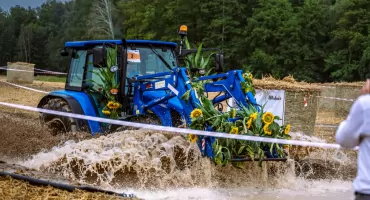 Ryczące silniki, błoto i adrenalina – AGROMANIA WOKAS 2025 podbiła Zienie